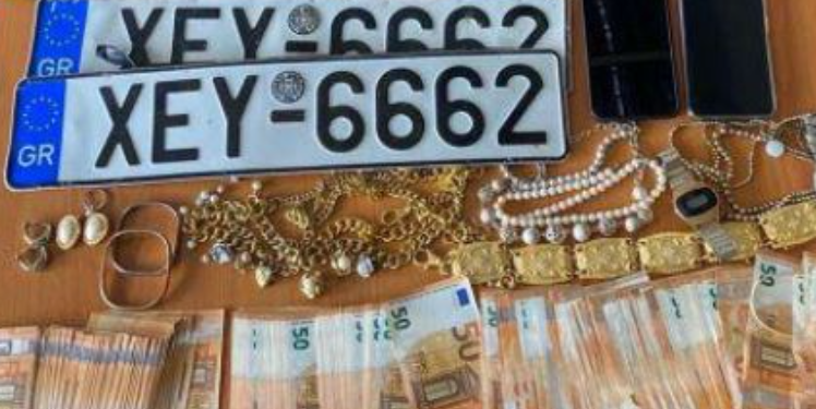EMRAT/ Grabisnin të moshuarit në Greqi, arrestohet shqiptari dhe miku i tij nga Shkupi