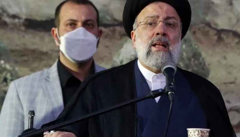 PROFILI/ Vdiq pas rrëzimit me helikopter, kush ishte presidenti iranian Ebrahim Raisi