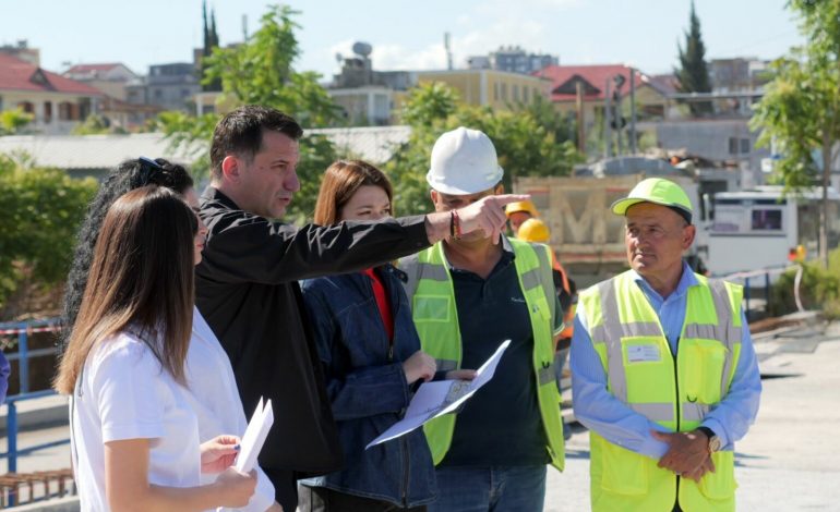 INSPEKTON PUNIMET NË URËN E BABRROIT/ Veliaj: Bashkon Tiranën dhe Kamzën si infrastrukturë, por edhe ekonomi
