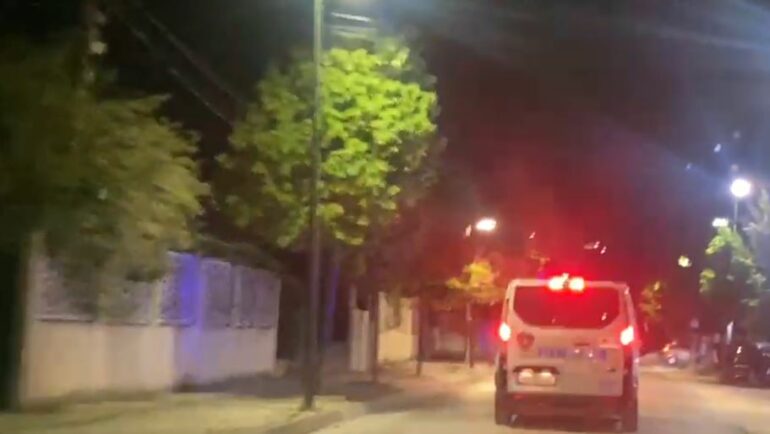 DETAJET E PARA/ FNSH në aksion për ndalimin e makinës së dyshuar, çfarë ndodhi gjatë natës në Vlorë