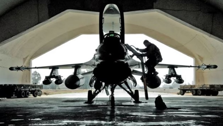"NEPËRKAT FLUTURUESE"/ Çfarë ndikimi do të kenë aeroplanët F-16 në luftën kundër Rusisë?