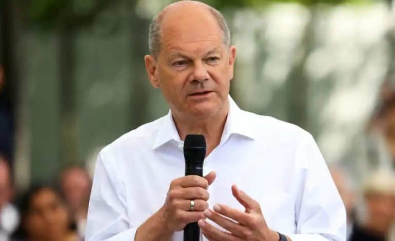 I SHQETËSUAR NGA MUNDËSIA E FITORES SË TË DJATHTËS EKSTREME NË FRANCË/ Scholz: Shpresoj që partitë që nuk janë Le Pen, të kenë sukses