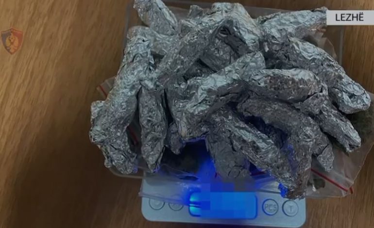 KOKAINË DHE EKSTAZI/ Prodhim dhe shitje droge, arrestohen tre persona e procedohen 9 të tjerë