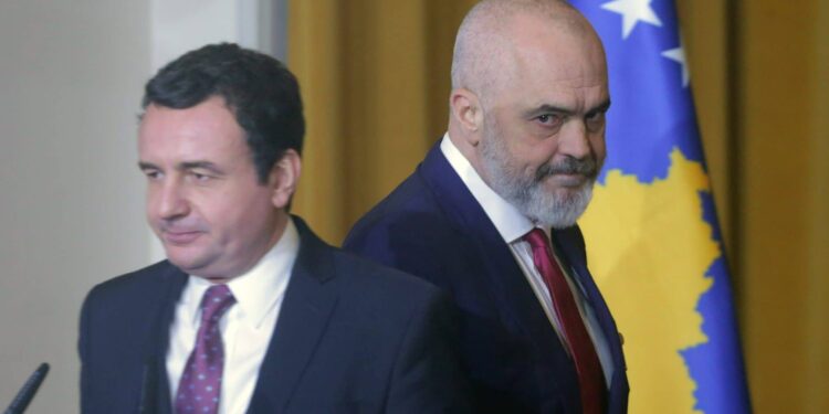 NUK E PRITI PËR ÇLIRIMIN/ Zyra e Kurtit: Rama takim me ato që do rregullojë raportet, s’pranoi ftesën as për 12 qershorin