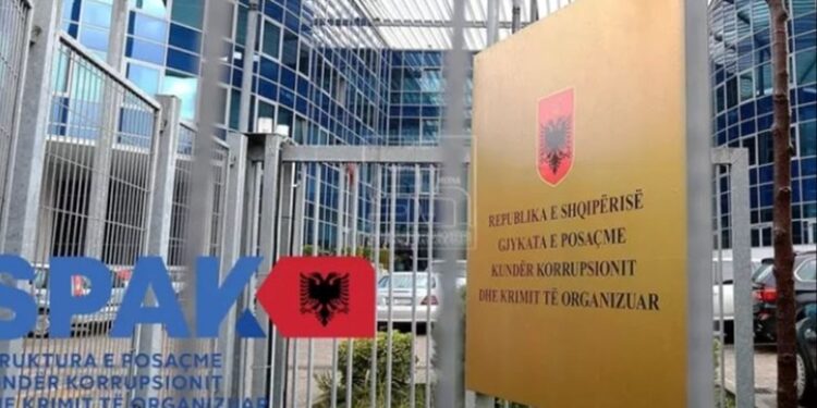OPERACIONI/ Urdhër-arrestet e SPAK për bandën që trafikonte klandestinë, zbardhen disa prej emrave të të akuzuarve