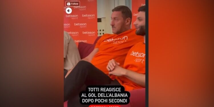 VIDEOLAJM/ Goli i Nedim Bajramit, Françesko Totti i befasuar: Po bëni shaka