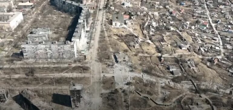 ANALIZA/ Ukraina synon rilindjen e Mariupolit, megjithëse pushtimit rus nuk po i shihet fundi