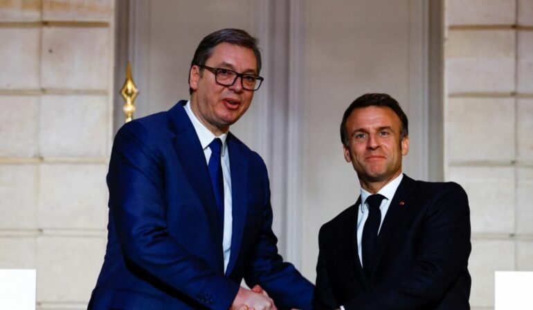 VUÇIÇ TAKON PRESIDENTIN FRANCEZ/ I kërkon Macronit ta mbajë Kosovën lart në agjendën e BE-së