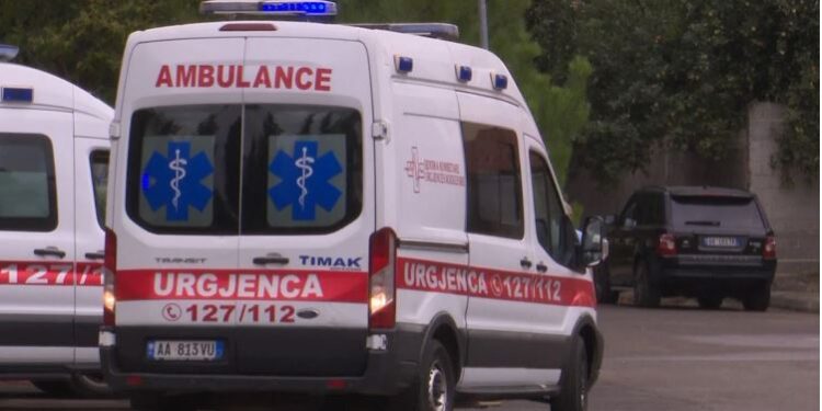 E RËNDË/ Humb jetën 59-vjeçari në Korçë, u rrëzua nga shkëmbi teksa mblidhte çaj