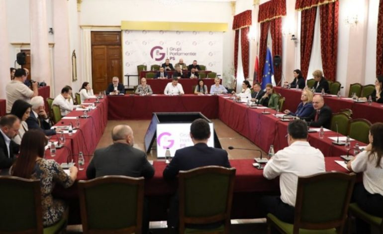 SKANDALI I ONKOLOGJIKUT/ Të enjten interpelanca me ministren e Shëndetësisë, Çuçi mbledh deputetët e PS-së