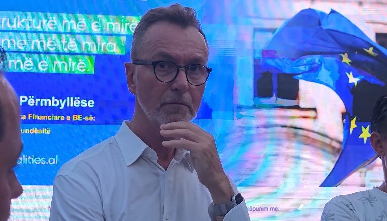 DEKLARATA NGA SHKODRA/ Ambasadori i BE-së: SPAK të lejohet të bëjë punën e vet! Partitë të gjejnë rrugën për Reformën, zgjedhjet e 2025…
