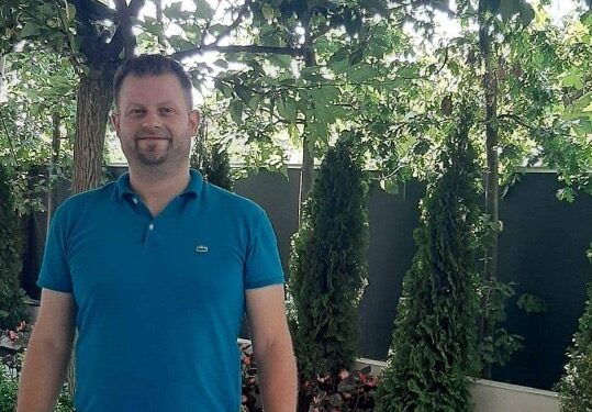 U GJET I DHUNUAR NË TIRANË/ Përkeqësohet gjendja shëndetësore e 42-vjeçarit nga Bilishti, intubohet te Trauma