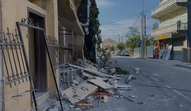 E RËNDË/ Po kryente punime në banesë, 27-vjeçarit i bie muri mbi trup dhe plagoset, niset drejt Traumës