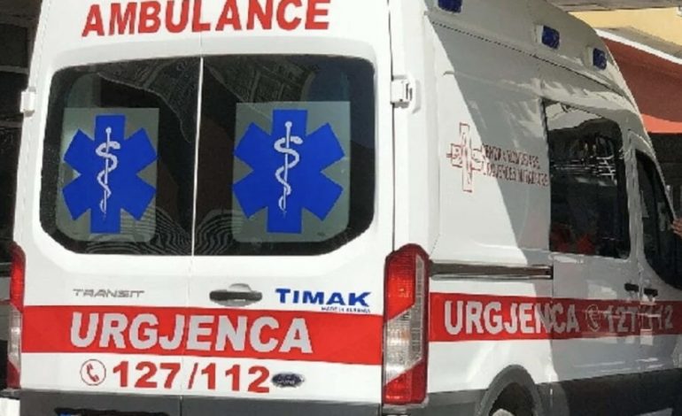 E TRISHTË/ U rrëzua nga kati i dytë i banesës, 8-vjeçari ndërron jetë në spital
