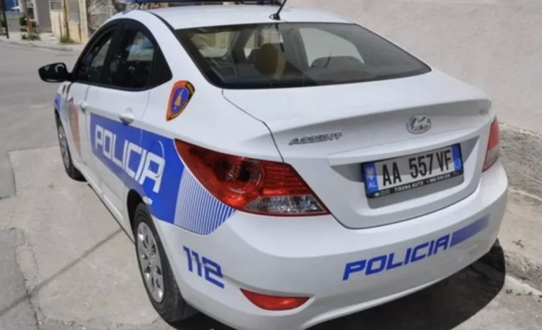 SHOKUESE/ Morën peng, e nxorën live në TikTok dhe ngacmuan seksualisht 17-vjeçarin, prangosen autorët
