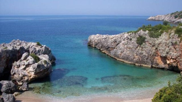 JEHONË BUKURIVE SHQIPTARE/ Revista gjermane, artikull për vendin tonë: Destinacion i paprekur nga turizmi masiv