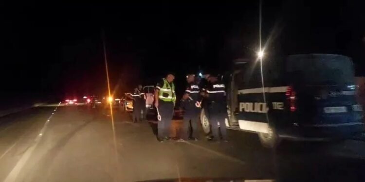 SHERRI PËR PRONAT/ Plagosën njëri-tjetrin me armë pas konfliktit, arrestohen tre kushërinjtë në Thumanë