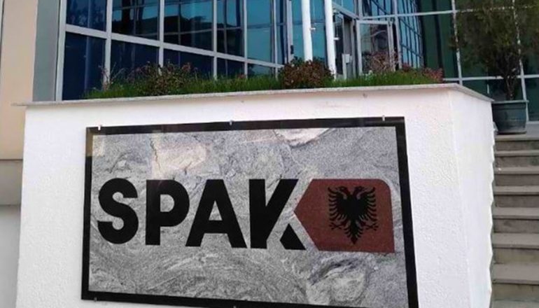 MASHTRUAN PËRMES “CALL CENTER”/ SPAK çon për gjykim 2 të pandehur: U zhvatën italianëve 3 milion euro