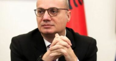 HIQEN VIZAT ME TAJLANDËN/ Ministri Hasani: Tanimë qytetarët shqiptarë mund të udhëtojnë pa viza në 99 shtete