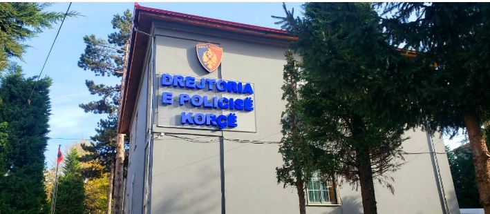 E PËSON KEQ 43-VJEÇARI/ Transportonte emigrantë të paligjshëm. Tentoi të korruptonte policin