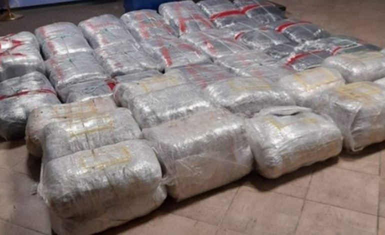 TRAFIK DROGE NGA MAROKU E SPANJA/ E pëson keq korrieri shqiptar dhe një maroken