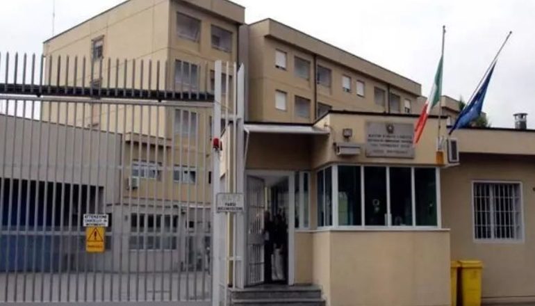 E RËNDË NË ITALI/ I burgosuri shqiptar i jep fund jetës në qeli