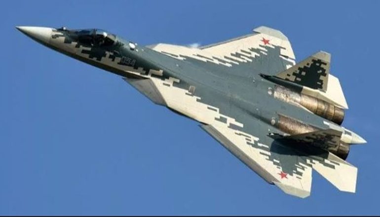 E KONFIRMON Kievi: Superavioni luftarak rus në veprim