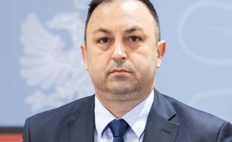 TË SHTËNAT NË DREJTIM TË POLICISË NË MALËSINË E MADHE/ Reagon ministri Hoxha: Kambanë alarmi! Të gjejmë mekanizmat për të parandaluar…