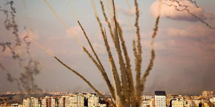 NUK KA “TYM TË BARDHË” NË DOHA/ Izraeli sulmon Gazën me raketa