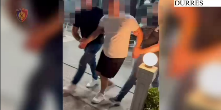 ARRESTOHET 37-VJEÇARI NË DURRËS/ Kërkohet nga Italia për grabitje banesash