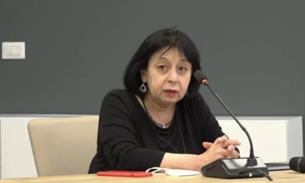 PANIKU NGA “ETHET E NILIT”/ Reagon Ministria e Shëndetësisë: Qëndroni të qetë, por vigjilentë