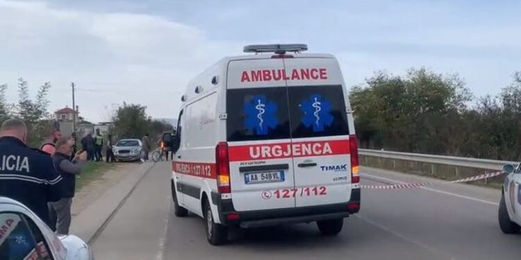 E RËNDË NË MEMALIAJ/ Gjendet i pajetë një person në një përrua
