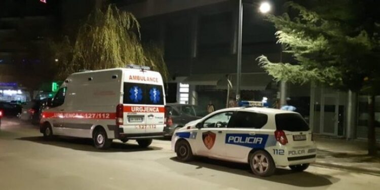 DETAJET E PARA/ Të shtëna me armë zjarri në Shkodër, plagoset një person