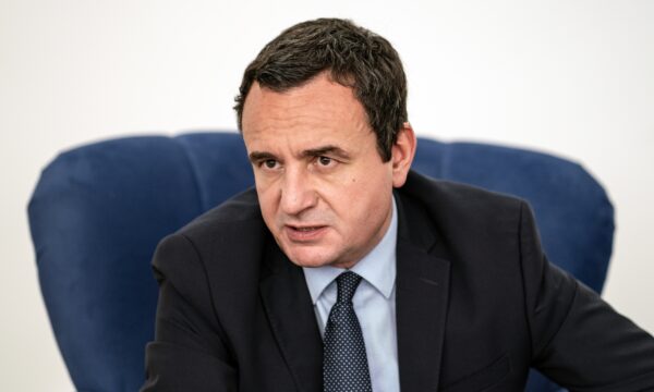 “URAT RRINË TË HAPURA”/ Kurti: Vendimi nuk është kundër askujt, konsultime me aleatët