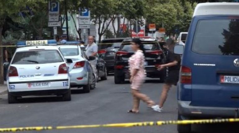 TË SHTËNA ME ARMË NË TIRANË/ Efektivi i policisë plagos me armë 45-vjeçarin te ‘Komuna e Parisit’! Dyshohet se…