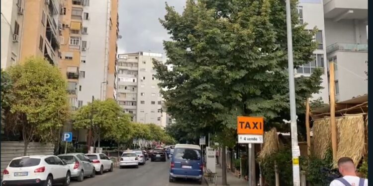 PLAGOSJA TEK KOMUNA E PARISIT/ Në vendngjarje shkon edhe drejtori i Agjencisë së Mbikëqyrjes Policore, Florian Sulejami