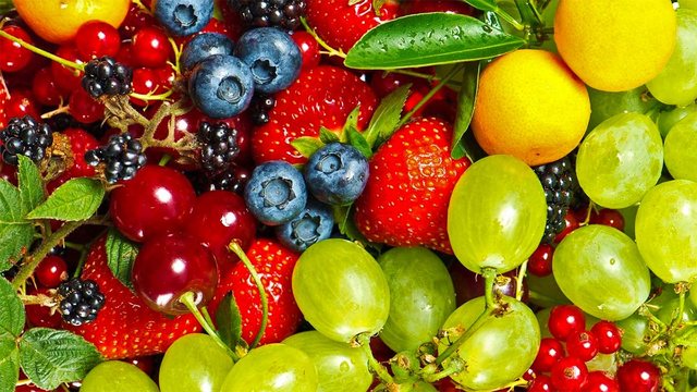 NDIHMOJNË NË STIMULIN E METABOLIZMIT/ Zbuloni 3 frutat më të mira për mëngjes dhe përfitimet e tyre për shëndetin