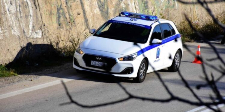 U GJET NË RRUGË NGA KALIMTARËT/ Plagoset me armë shqiptari në Kretë: Më morën peng…