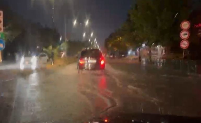 MOTI I KEQ/ Tirana dhe Elbasani përballen me stuhi dhe rrebesh pas të nxehtit ekstrem