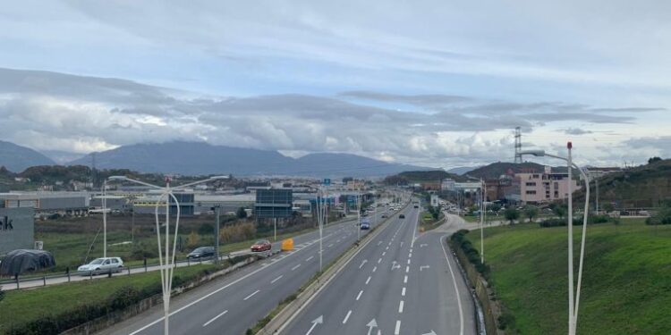 ZGJERIMI I AUTOSTRADËS TIRANË-DURRËS/ ARRSH plan për devijimin e trafikut