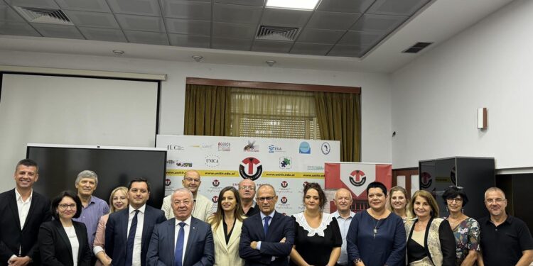 EMËROHEN DEKANËT E RINJ NË UNIVERSITETIN E TIRANËS/ Emrat që do të marrin “drejtimin” e 8 fakulteteve