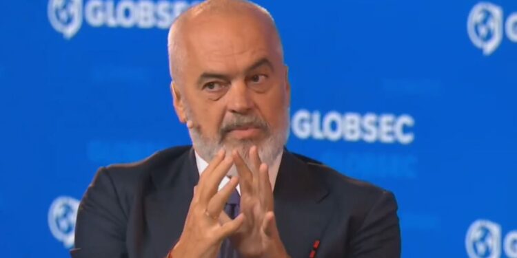 “NUK PRANOJMË ‘JO'”/ Mesazhi i Ramës: Do të jemi deri në fund me BE edhe kur të zhduket! Jemi të dashuruar me të