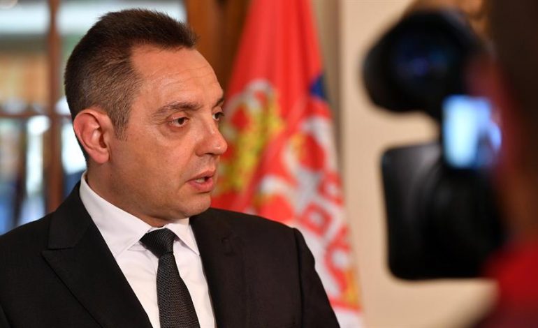 “KANË FOLUR KEQ PËR SERBINË”/ Vulin pranon se ka krijuar lista me persona “të padëshirueshëm” për Beogradin