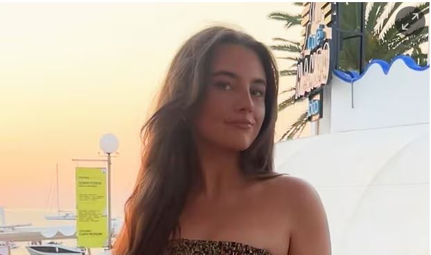 TRAGJIKE/ 19-vjeçarja britanike ndërron jetë, bie nga kati i gjashtë i një hoteli në Ibiza