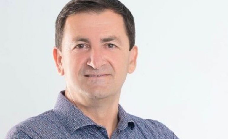 FITOI ZGJEDHJET NË HIMARË/ Vangjel Tavo mesazh falënderimi për votuesit dhe dashamirësit