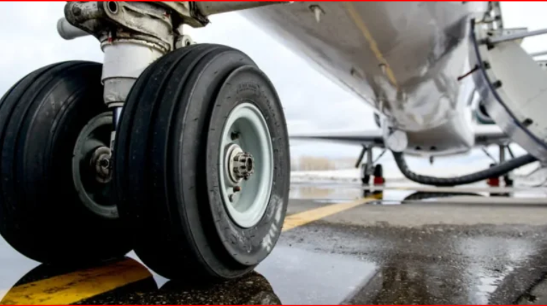 SHPËRTHEN GOMA E AVIONIT/ Dy të vdekur dhe një i plagosur