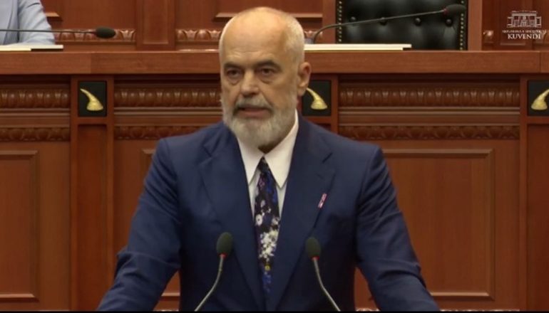 KUVEND/ Rama: Vetëm fatazia malinje e atyre që s’kanë aberin e punëve të shtetit, bën analiza thes më thes