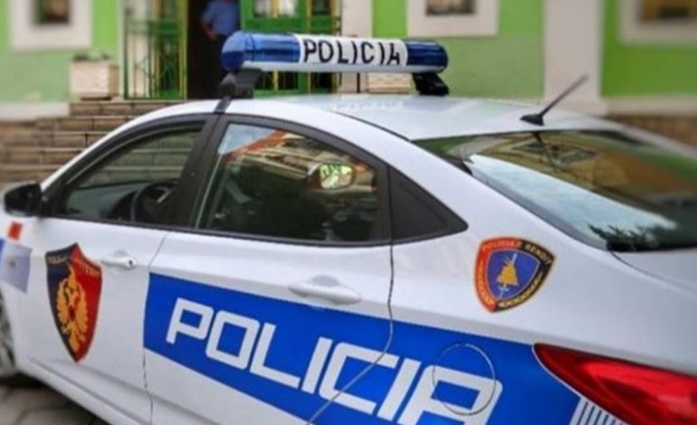 “PLAS” SHERRI MES KUSHËRINJVE NË DURRËS/ 50-vjeçari qëllon me armë gjahu drejt tyre