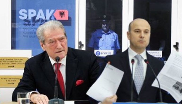 MBYLLET HETIMI PËR DOSJEN “PARTIZANI”/ Berisha-Malltezi shmangin SPAK, nesër çojnë avokat për të firmosur aktet