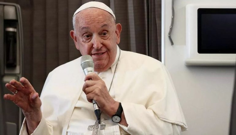 DËNON ASHPËR ABORTIN E FËMIJËVE/ Papa Françesku: Mjekët që e kryejnë këtë procedurë janë vrasës